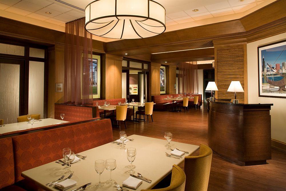 Courtyard By Marriott Chicago At Medical District-Uic Hotel Buitenkant foto