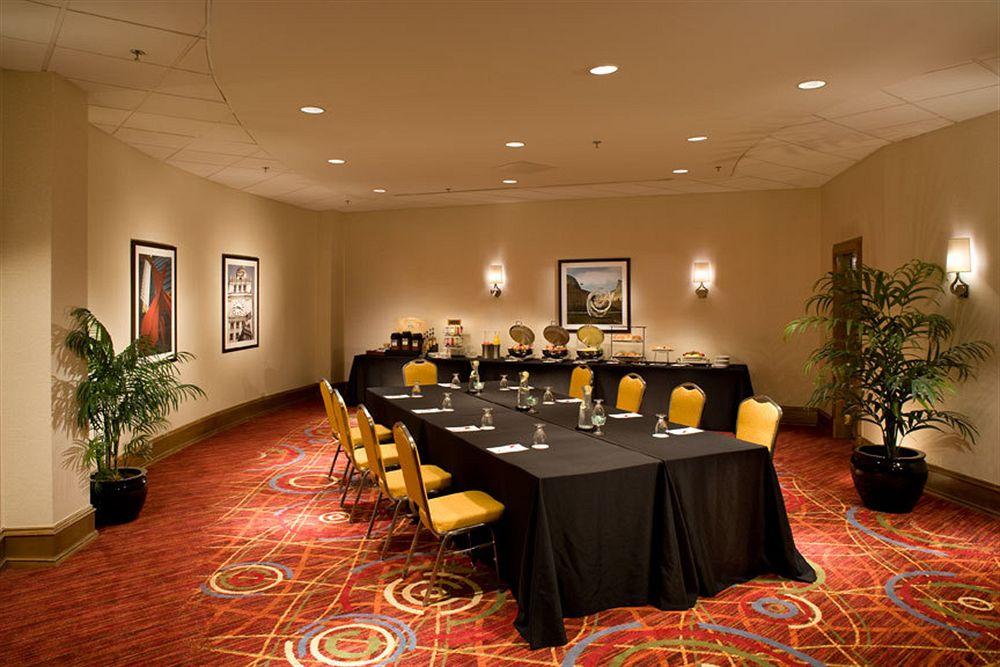 Courtyard By Marriott Chicago At Medical District-Uic Hotel Buitenkant foto